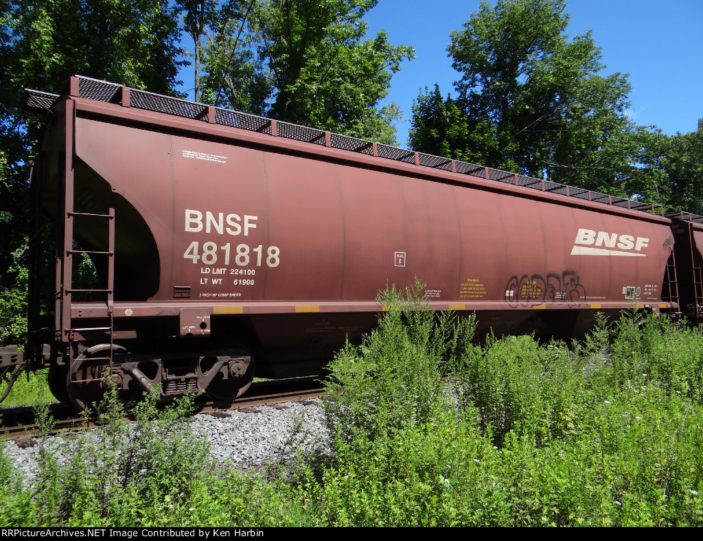 BNSF 481818